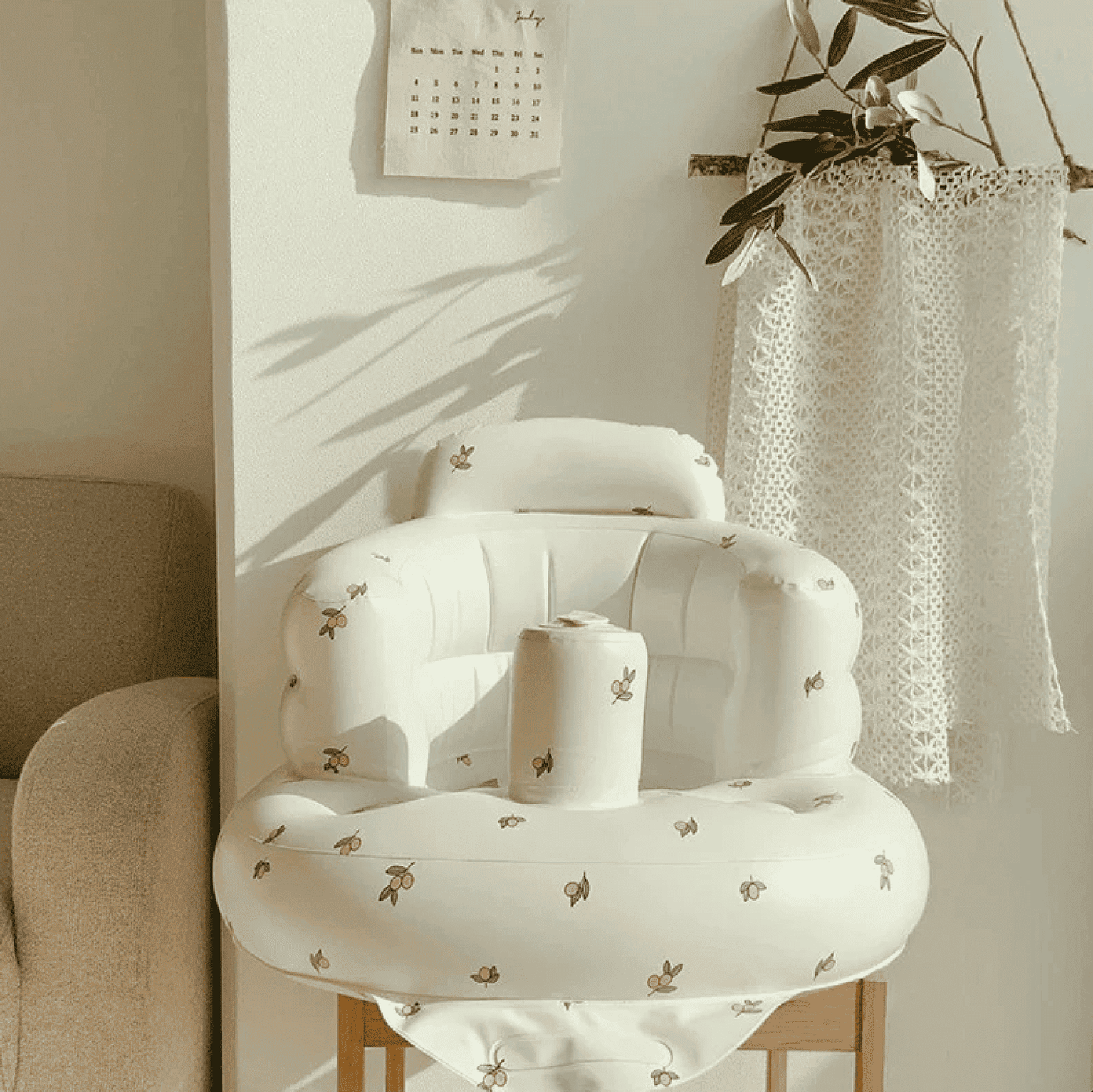 Cute pastel inflatable baby seat – suitable for 6 to 24 months old