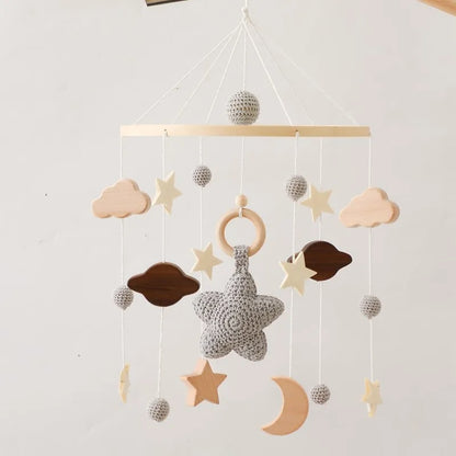 Natural beech wood baby mobile with star
