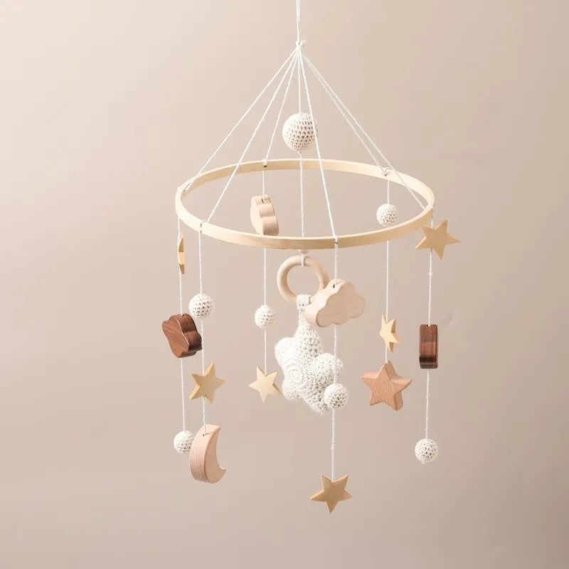 Minimalist baby mobile with star decoration